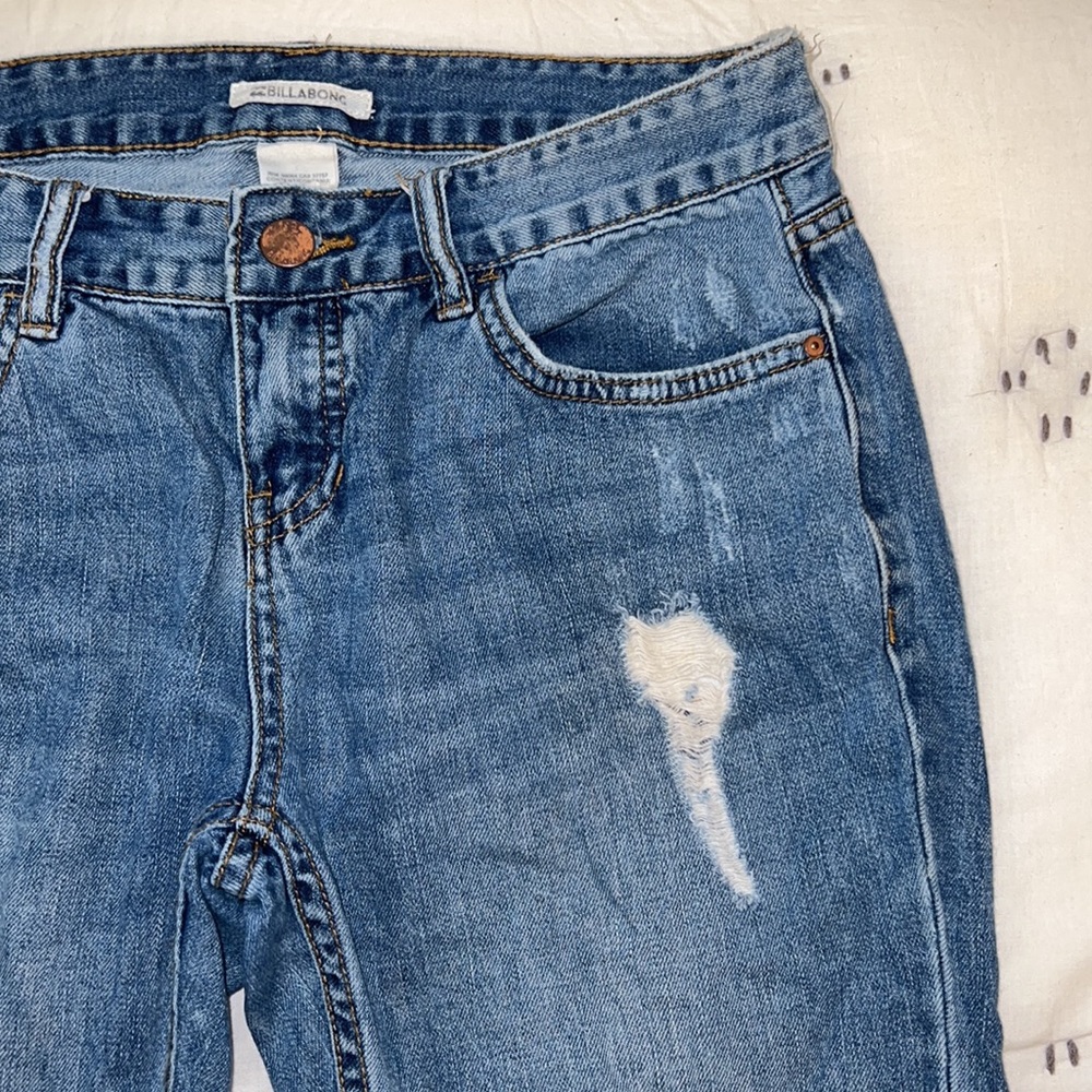 Billabong Medium-wash ripped jeans